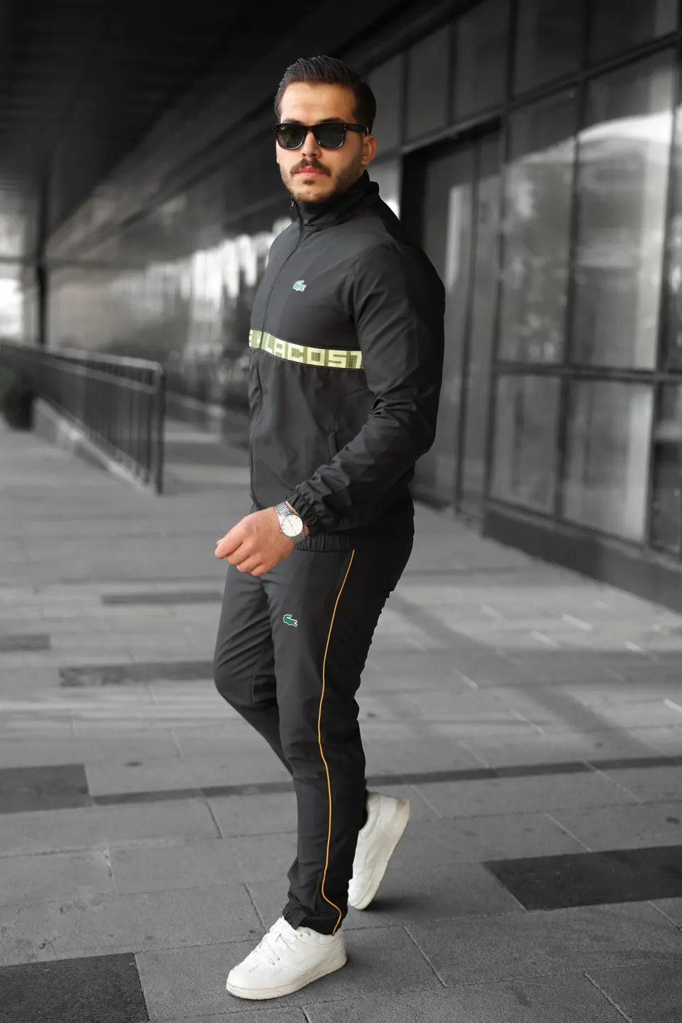 Club Zip Track Set — Black