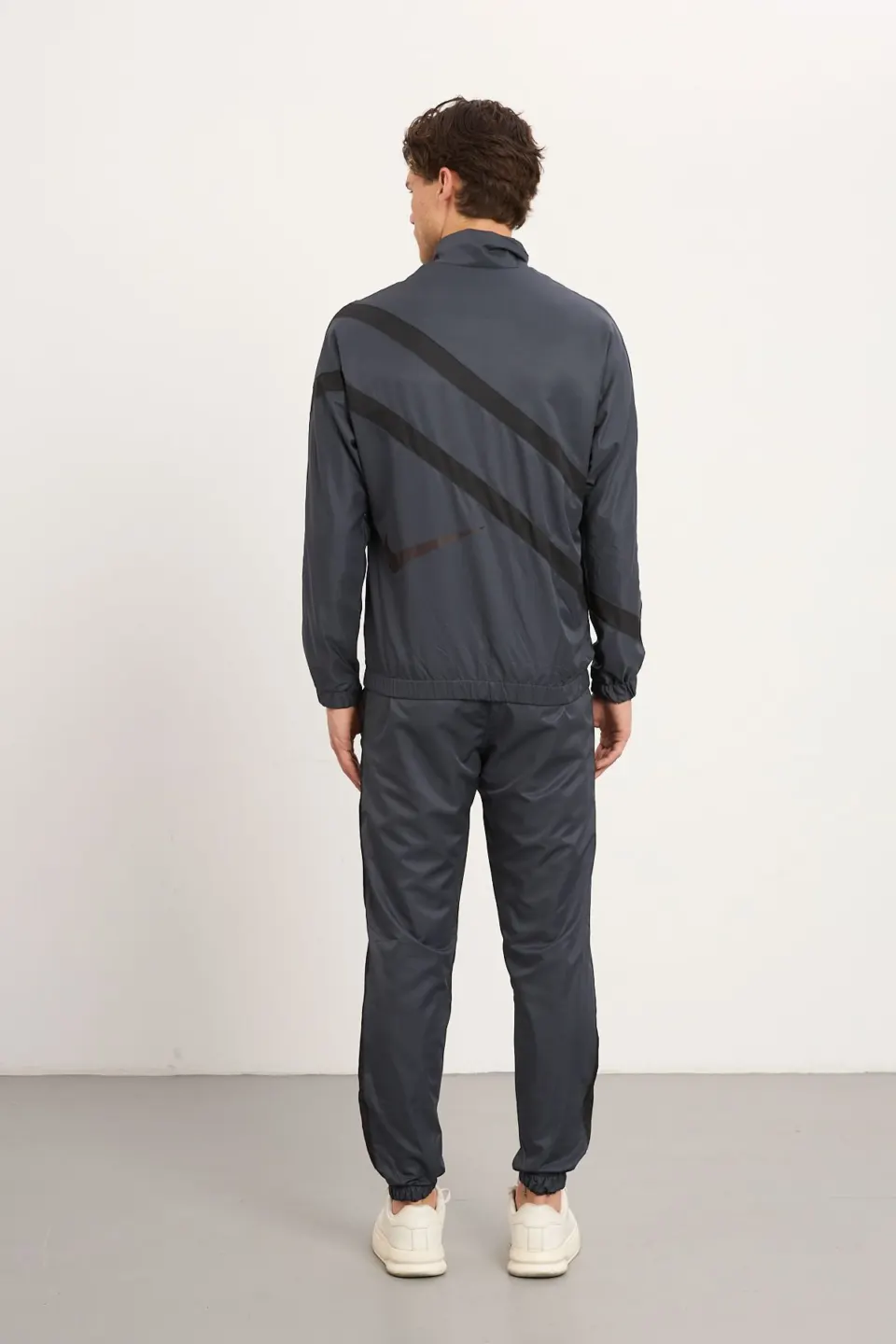 Crosswind Stripe Track Set — Anthracite