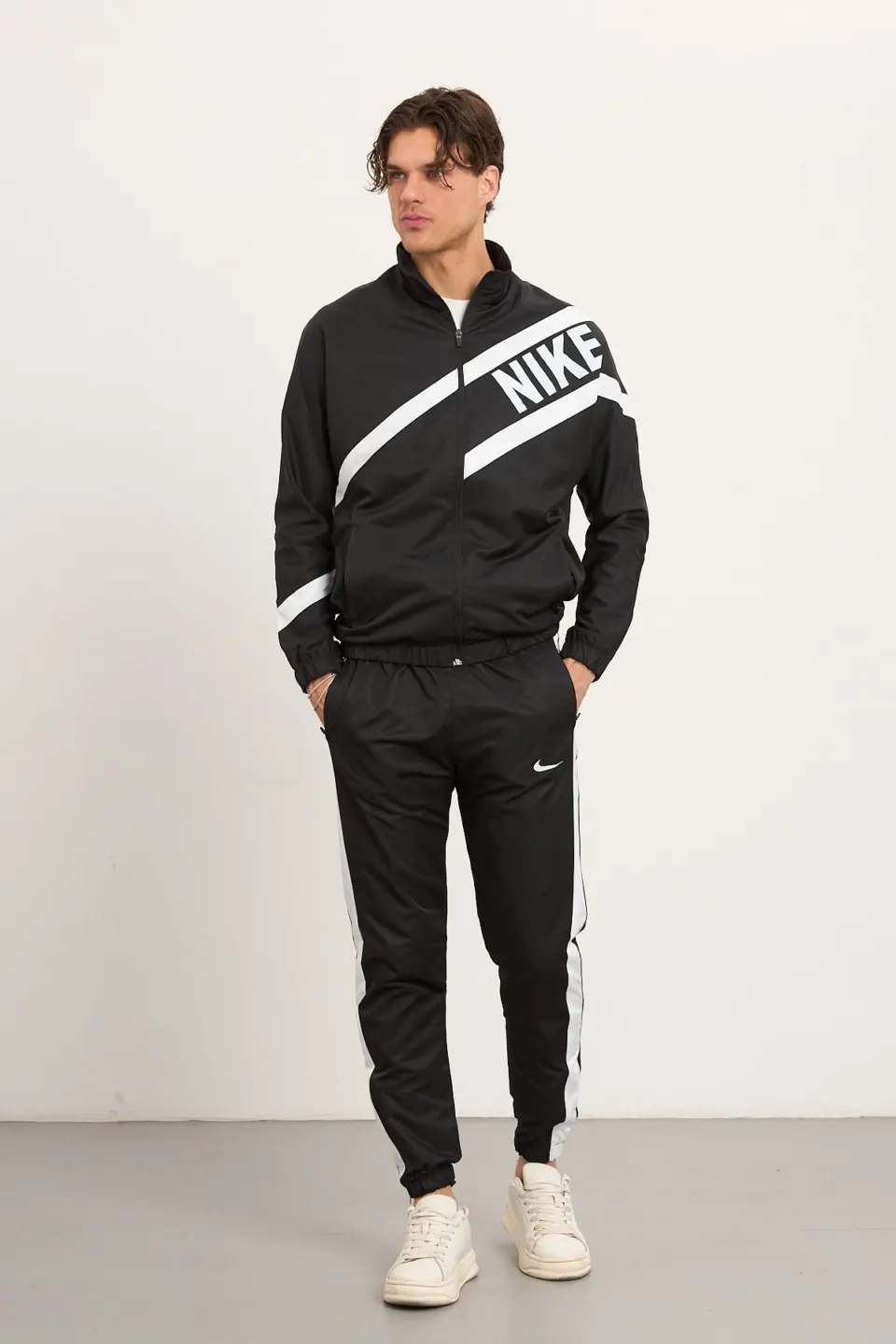 Crosswind Stripe Track Set — Black