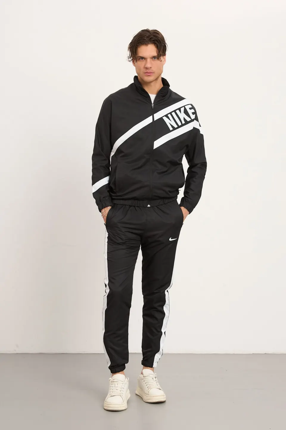 Crosswind Stripe Track Set — Black